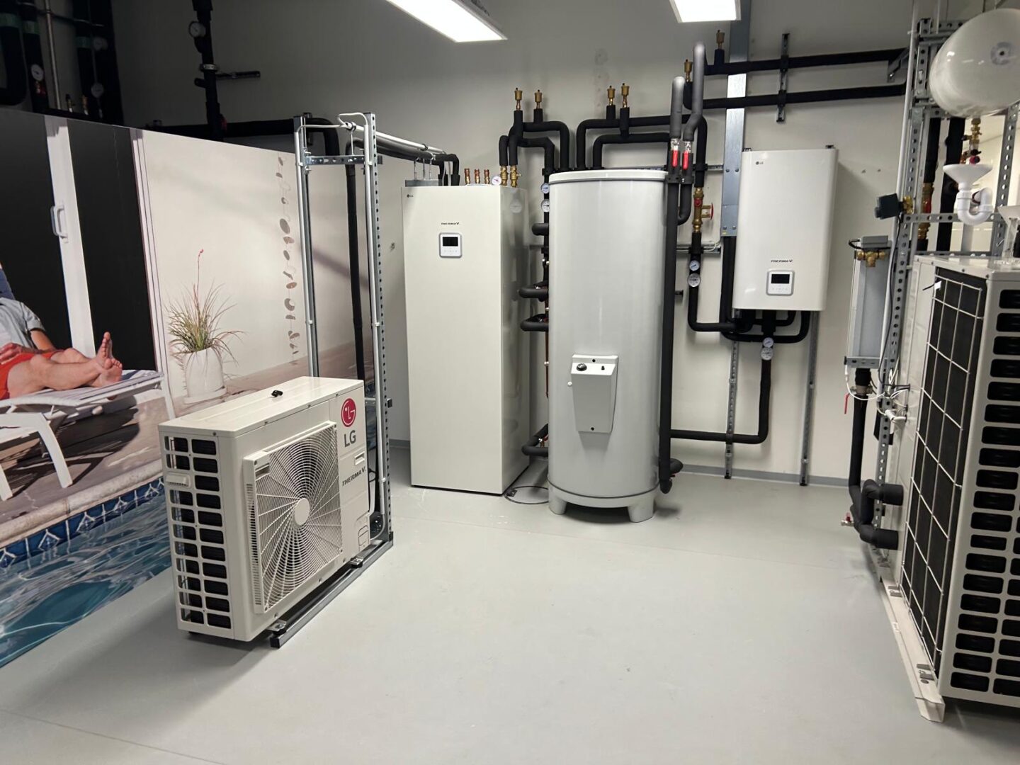 WhatsApp Image 2025-02-17 at 21.23.47 (5)